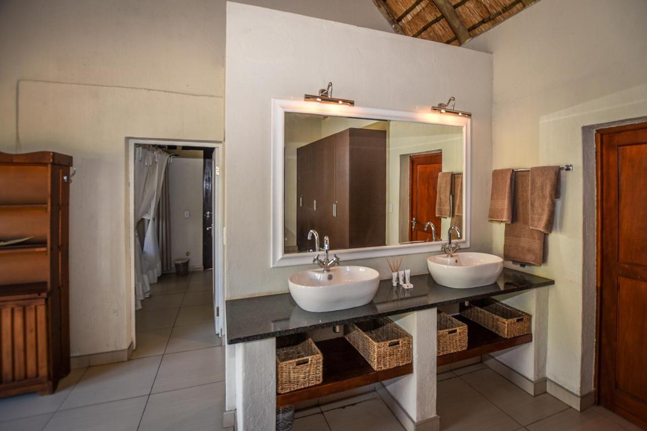 Leopard'S Lair Bush Lodge Hoedspruit Eksteriør bilde