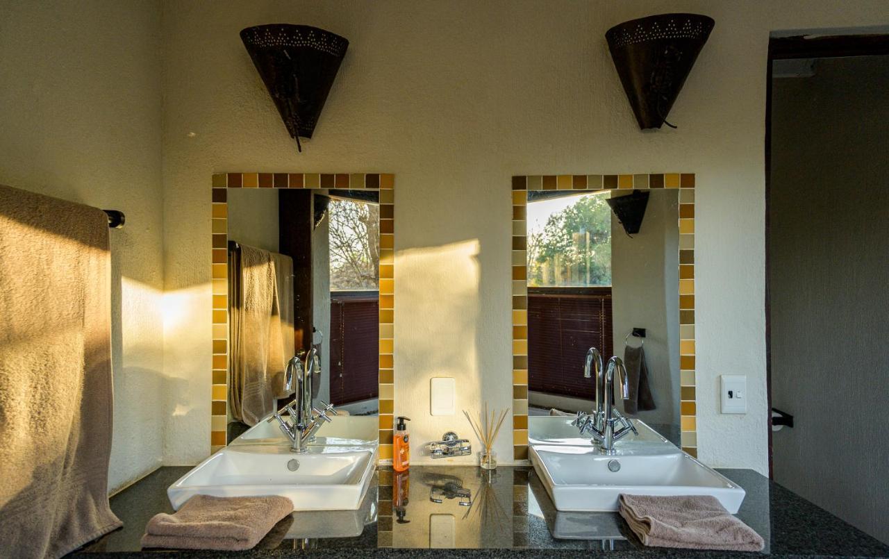 Leopard'S Lair Bush Lodge Hoedspruit Eksteriør bilde